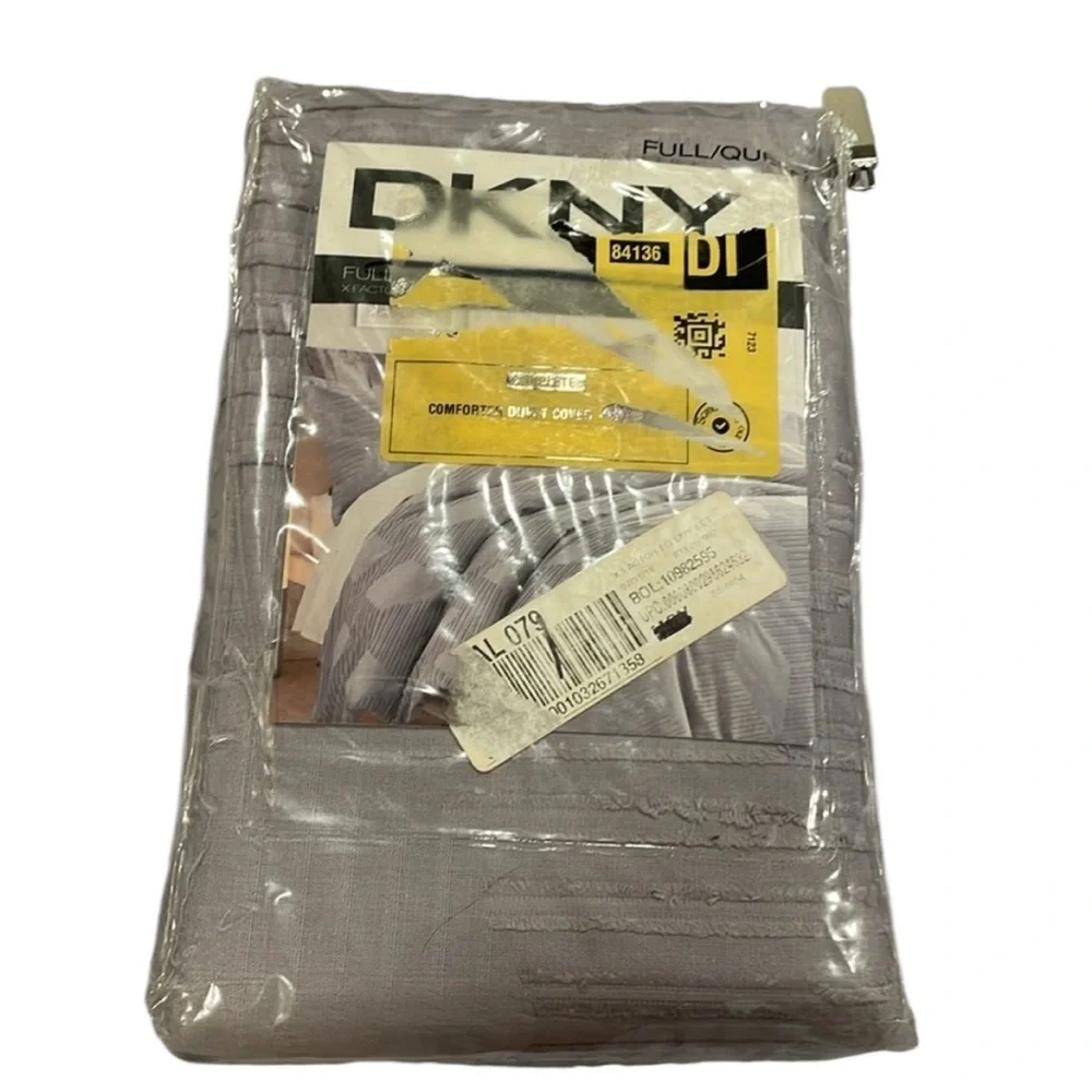 DKNY X Factor Purple Dusk Full / Queen Duvet Comforter Cover NEW